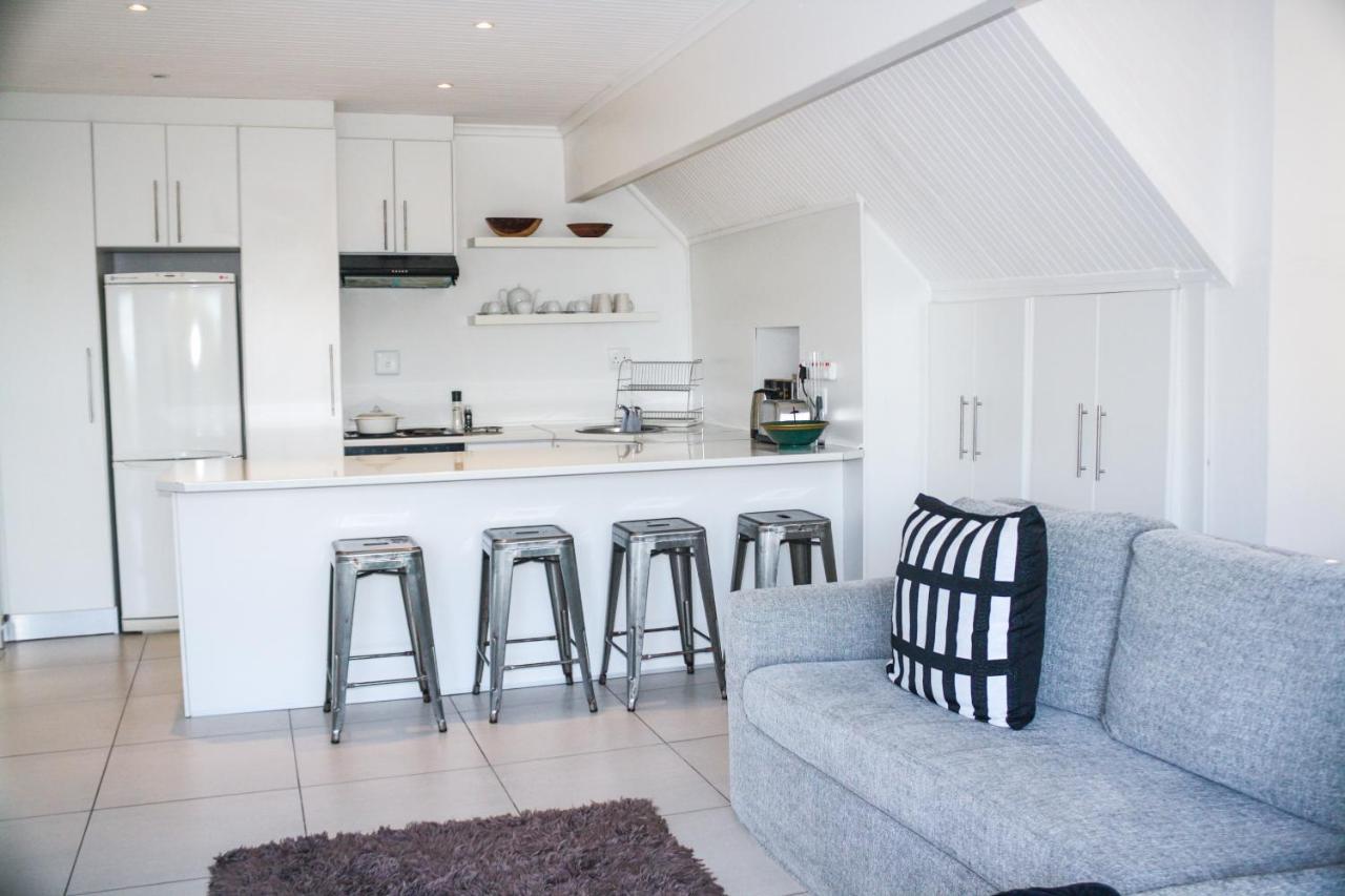 Appartamento Jade Equestrian Port Elizabeth Esterno foto